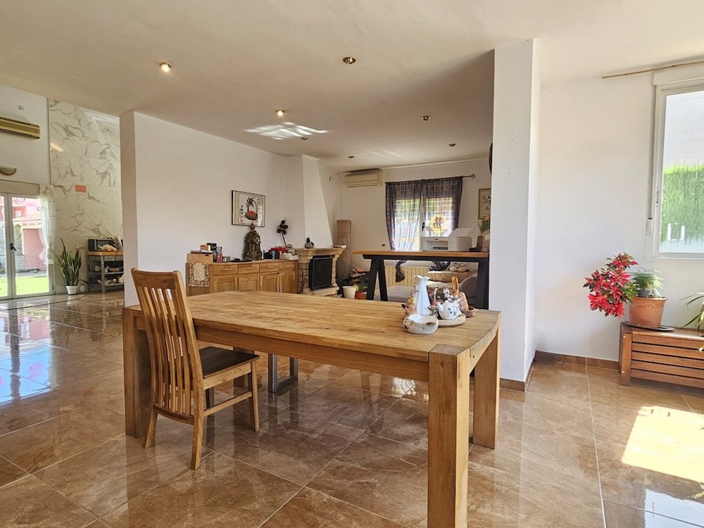 Property 2520 - Image 17